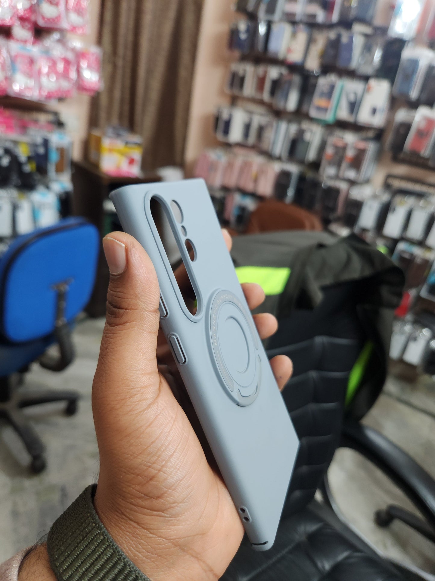 Samsung Galaxy S24 Ultra Hard Case Magnetic Metal Kick-Stand with Magsagfe