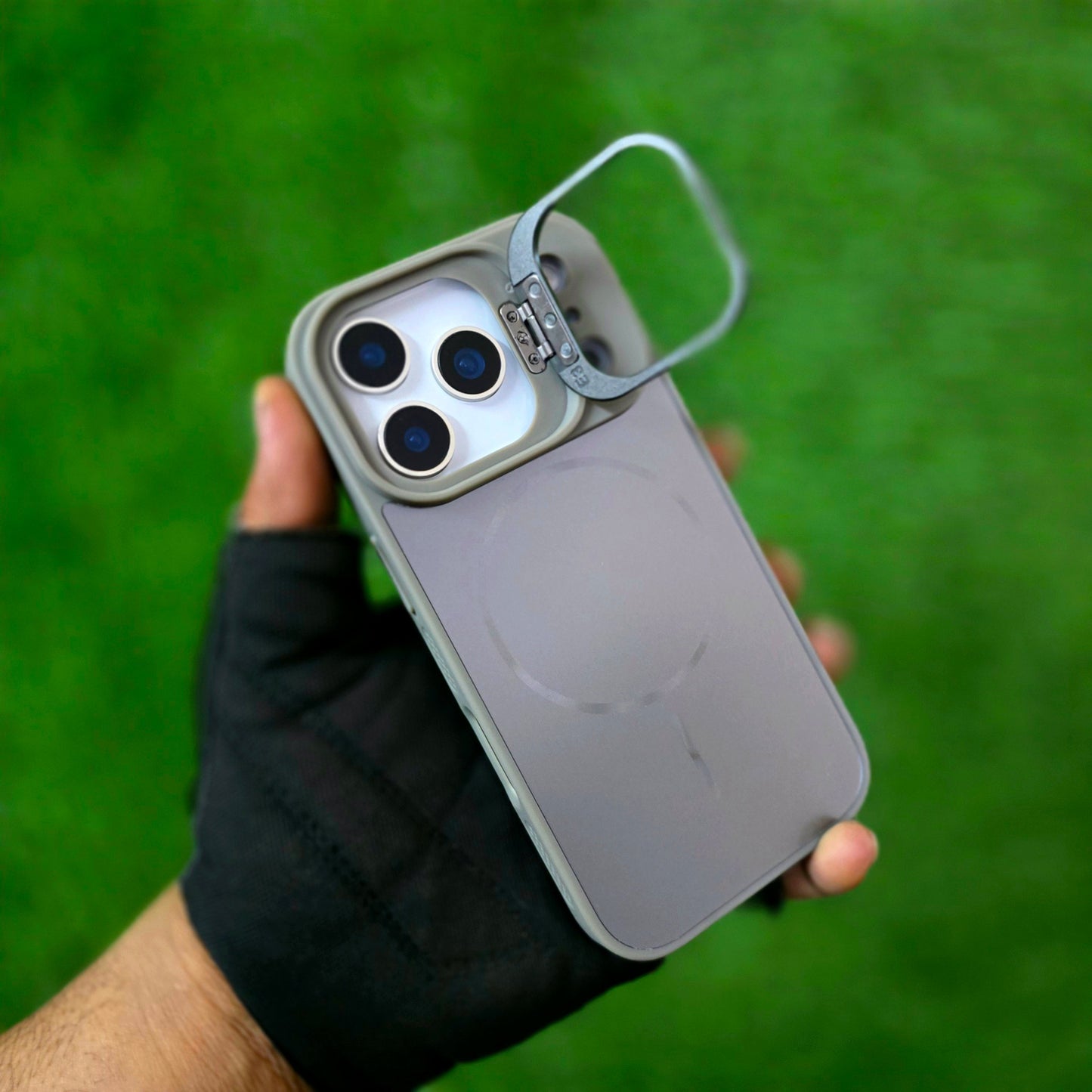 iPhone 17 Pro Max Matte Finish Metal Camera Kickstand Back Cover with Magsafe - Grey