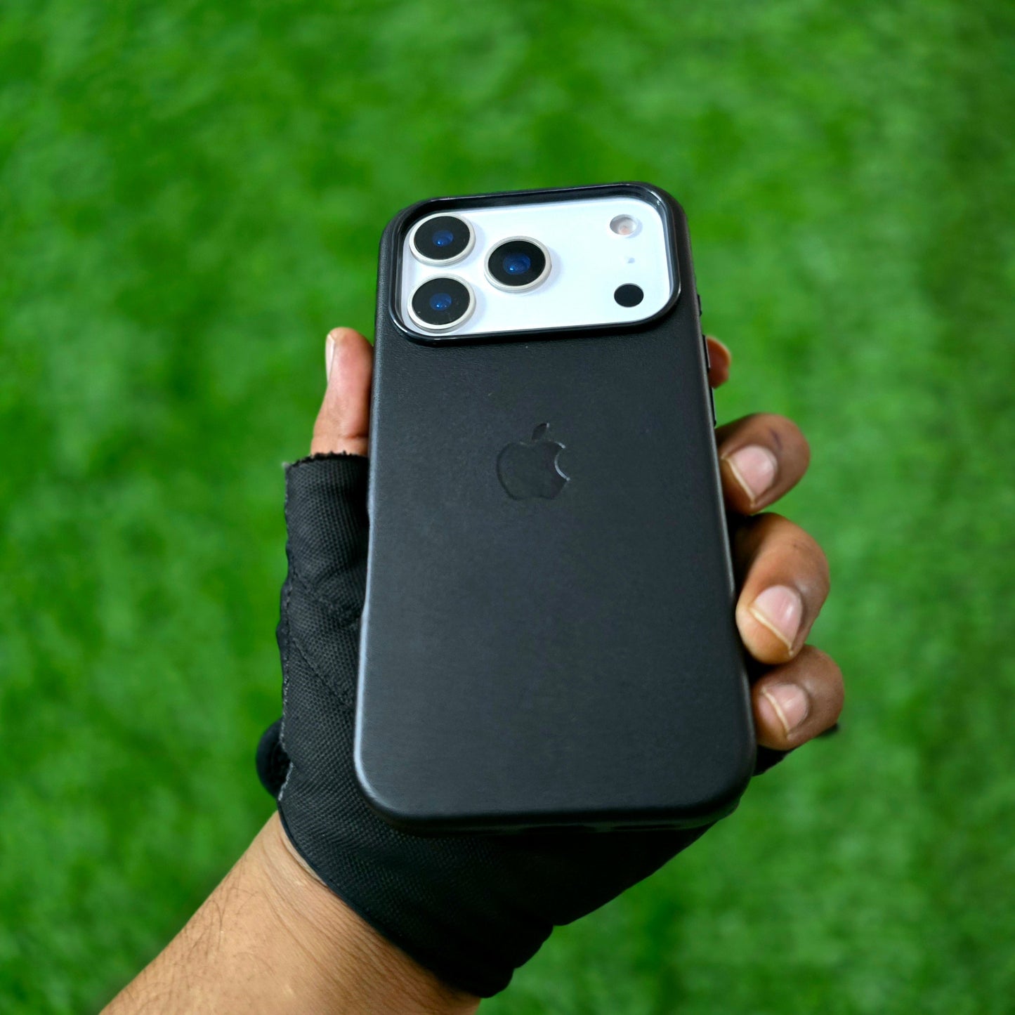 iPhone 17 Pro Max Leather Case with Magsafe - Black