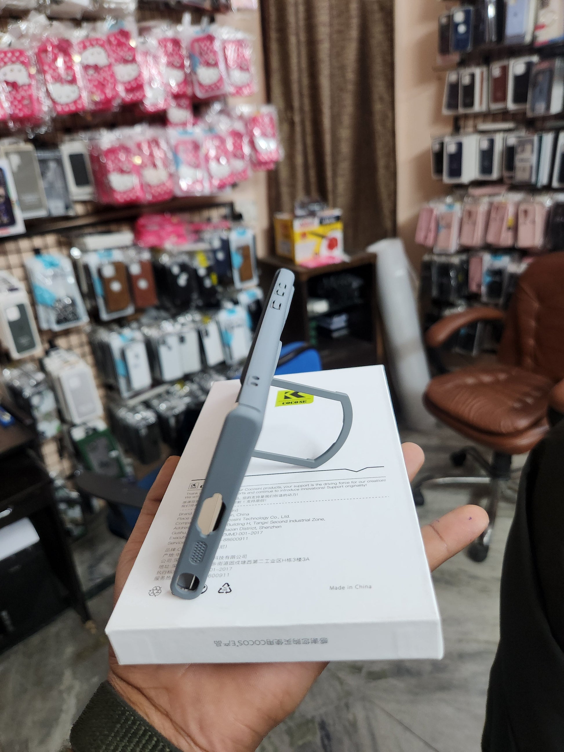 Samsung Galaxy S24 Ultra Hard Case Magnetic Metal Kick-Stand with Magsagfe