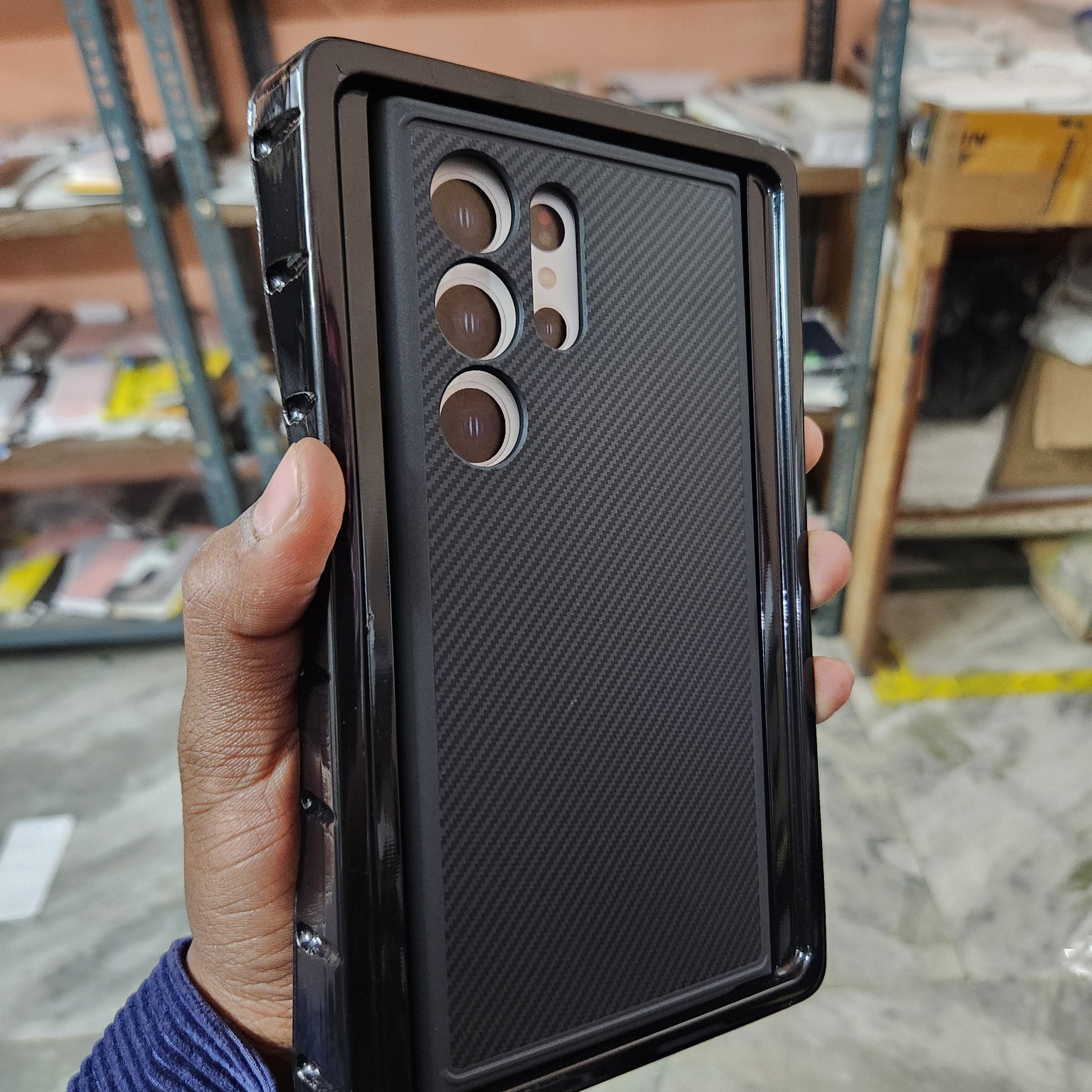 Samsung Galaxy S24 Ultra Carbon Texture Case with Metal Camera Protection