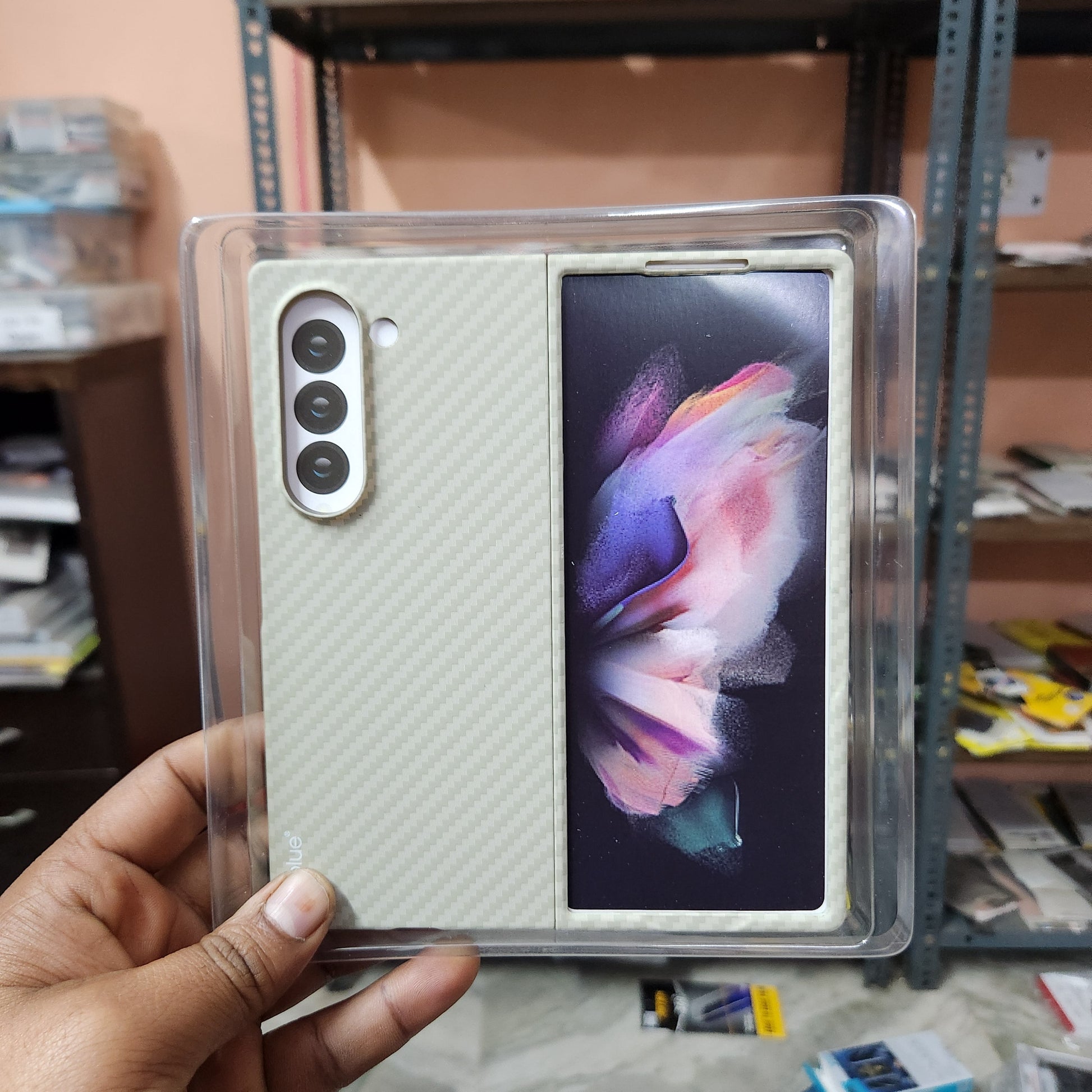 Samsung Galaxy Z Fold 6 0.6mm Super Slim Carbon Texture Aramid Fiber Case - Titanium