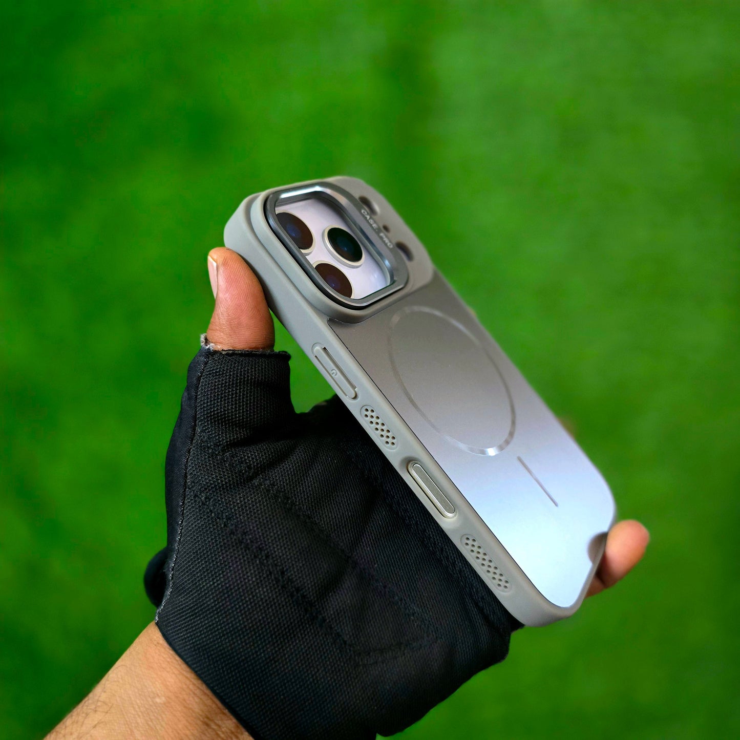 iPhone 17 Pro Max Matte Finish Metal Camera Kickstand Back Cover with Magsafe - Grey