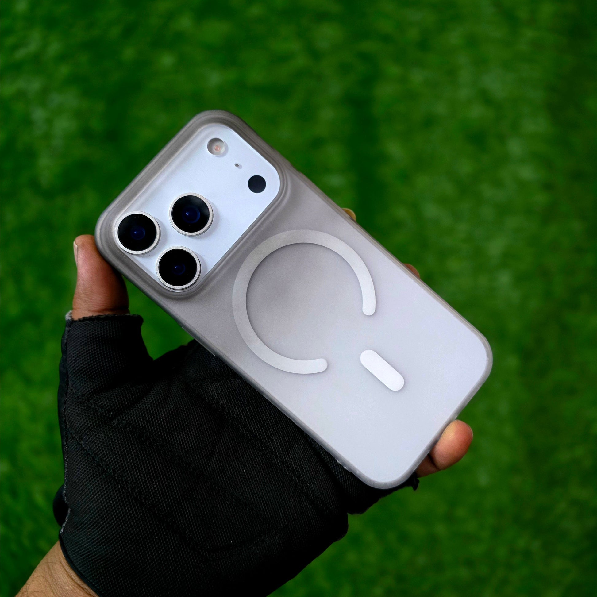 iPhone 17 Pro Max Dual Color Shade Matte Finish Smoke Cover with Magsafe - Black