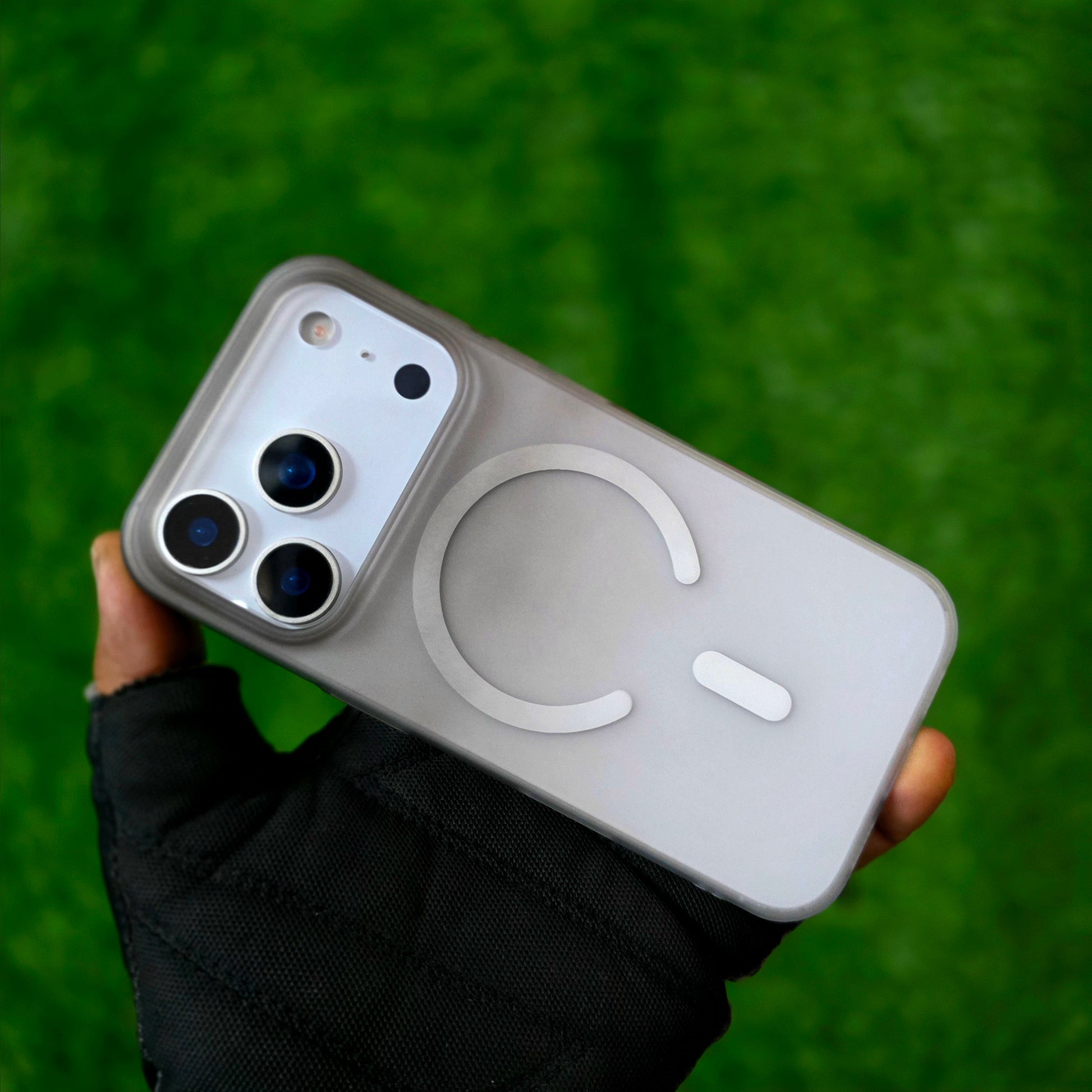 iPhone 17 Pro Max Dual Color Shade Matte Finish Smoke Cover with Magsafe - Black