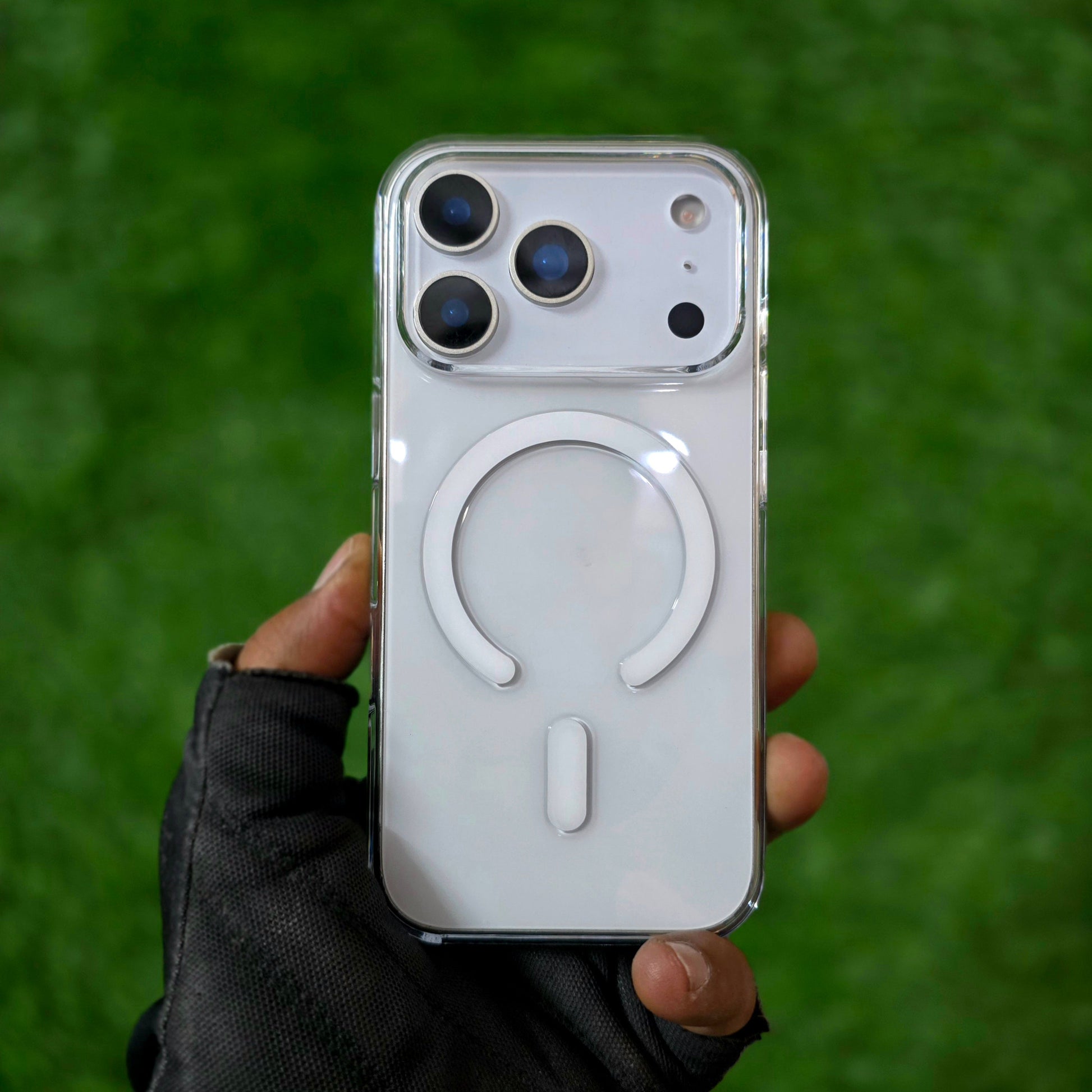 iPhone 17 Pro Crystal Clear Anti-Yellowing Original Transparent Magsafe Case