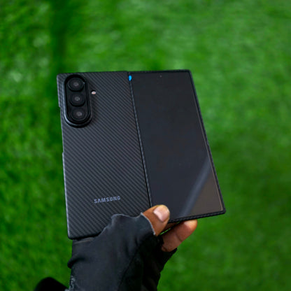 Samsung Z Fold8 Ultra Carbon Case, 0.8mm Ultra Thin Carbon Fiber Kevlar Case with Front Glass & Logo