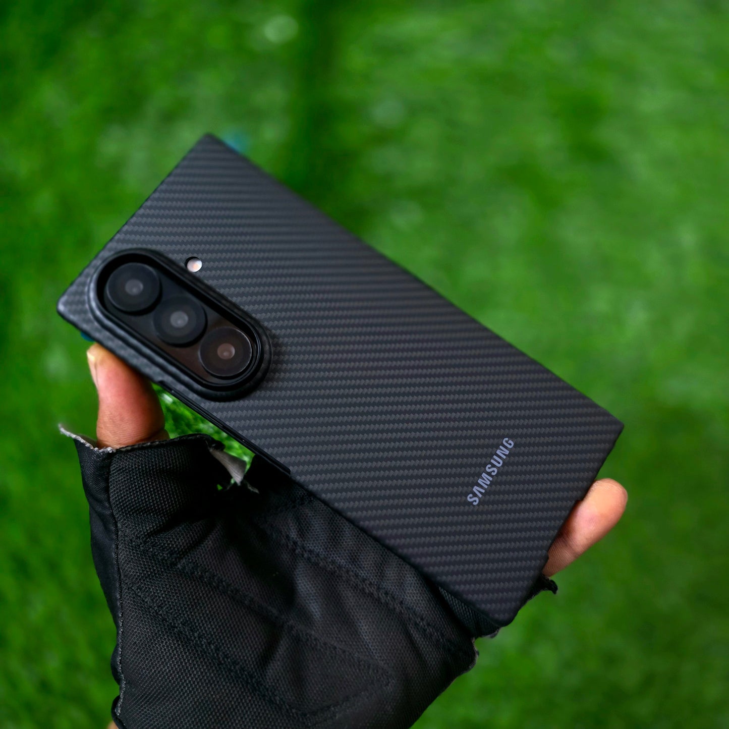 Samsung Z Fold8 Ultra Carbon Case, 0.8mm Ultra Thin Carbon Fiber Kevlar Case with Front Glass & Logo