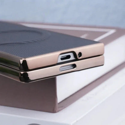 Samsung Galaxy Z Fold7 Carbon Texture Copper Electroplating Case with Magsafe - Black