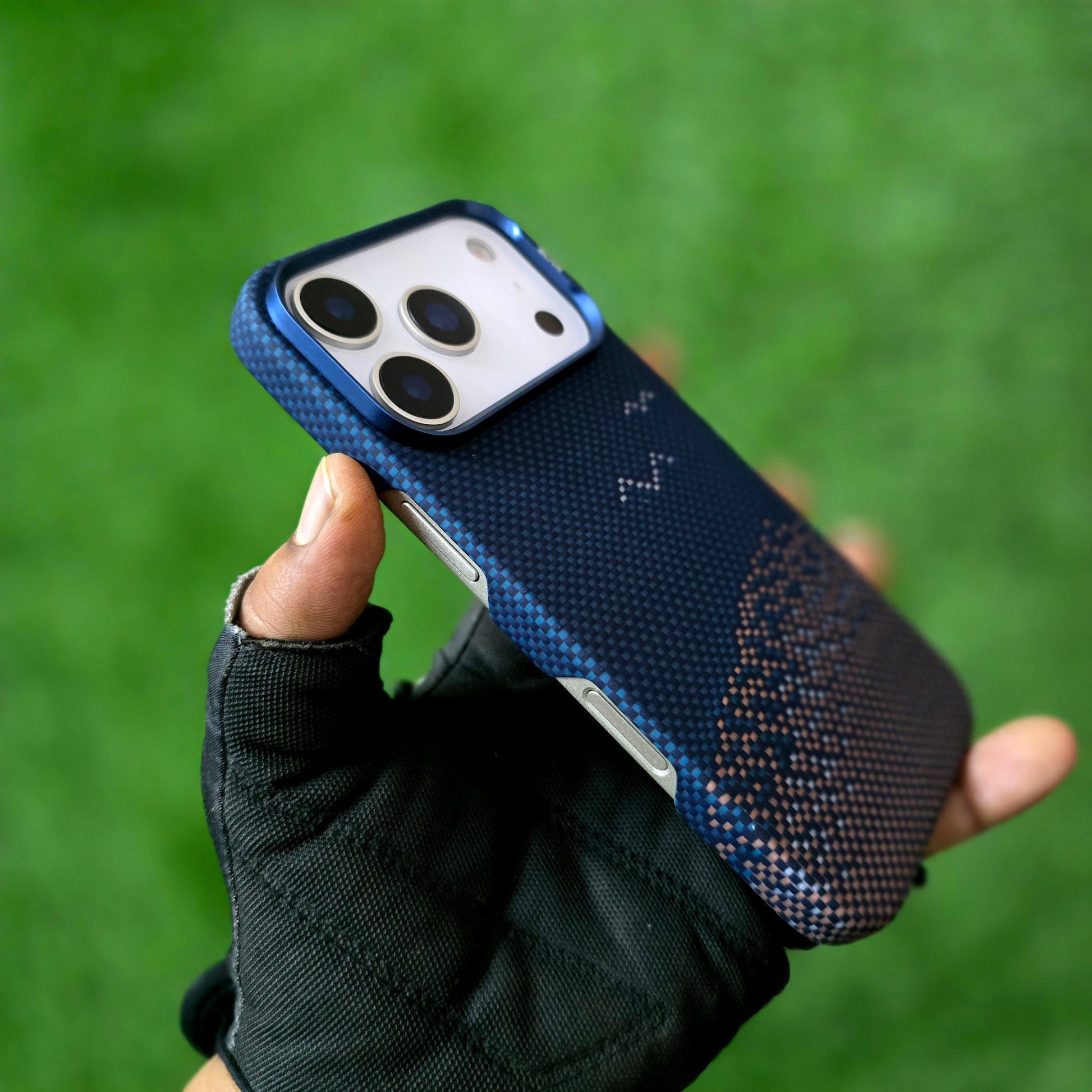 iPhone 17 Pro 0.4mm Thin Original SLIVA Real Aramid Carbon Fiber Case with Magsafe - Brown-Blue
