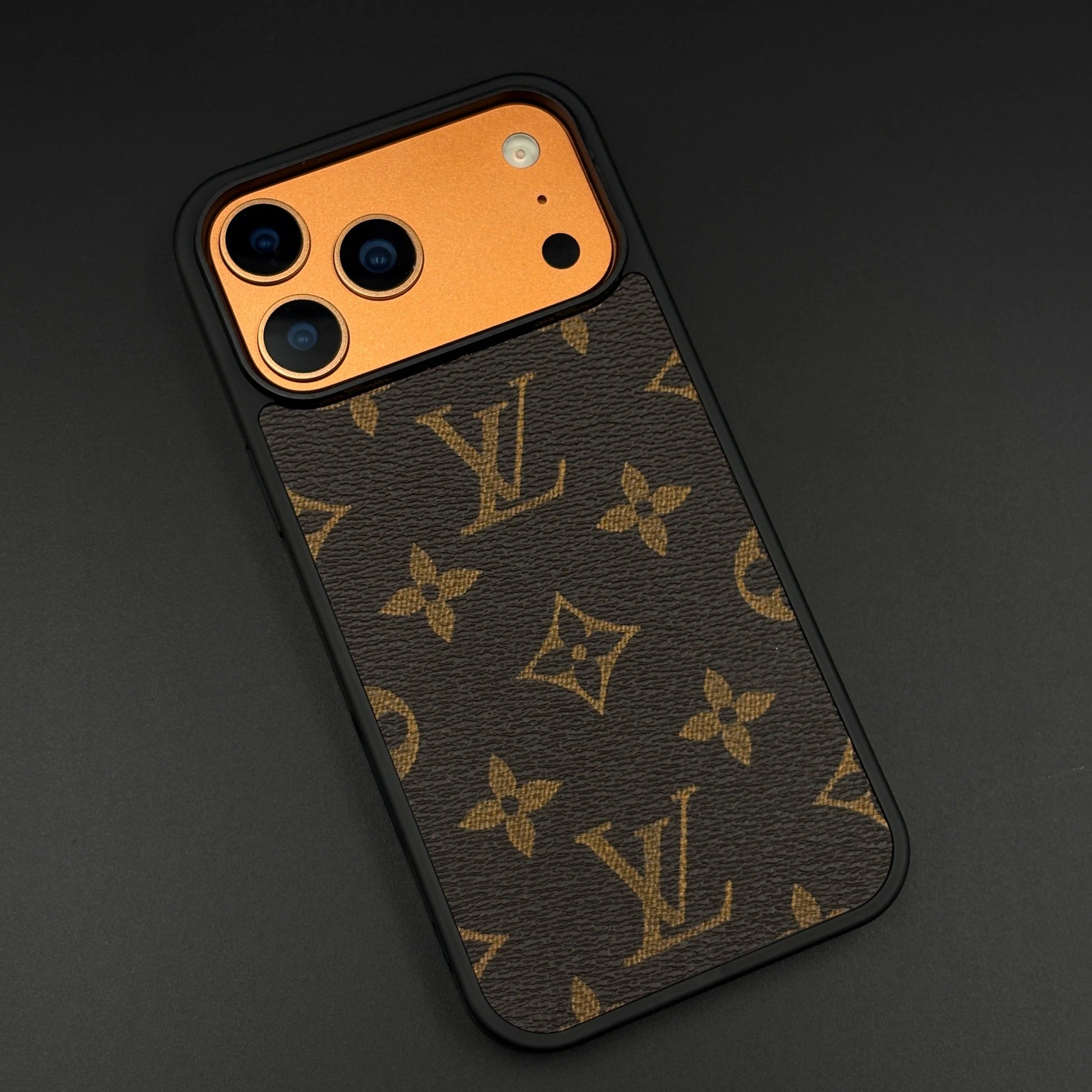 iPhone 17 Pro Max LV Leather Case, Luxurious Louis Vuitton Leather Case - Brown. (Copy)