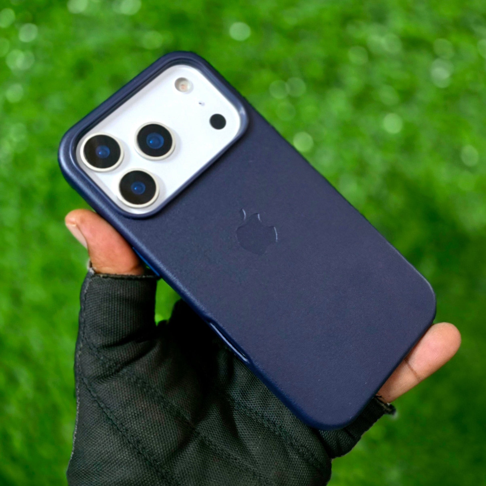 iPhone 17 Pro Leather Case with Magsafe - Dark Blue