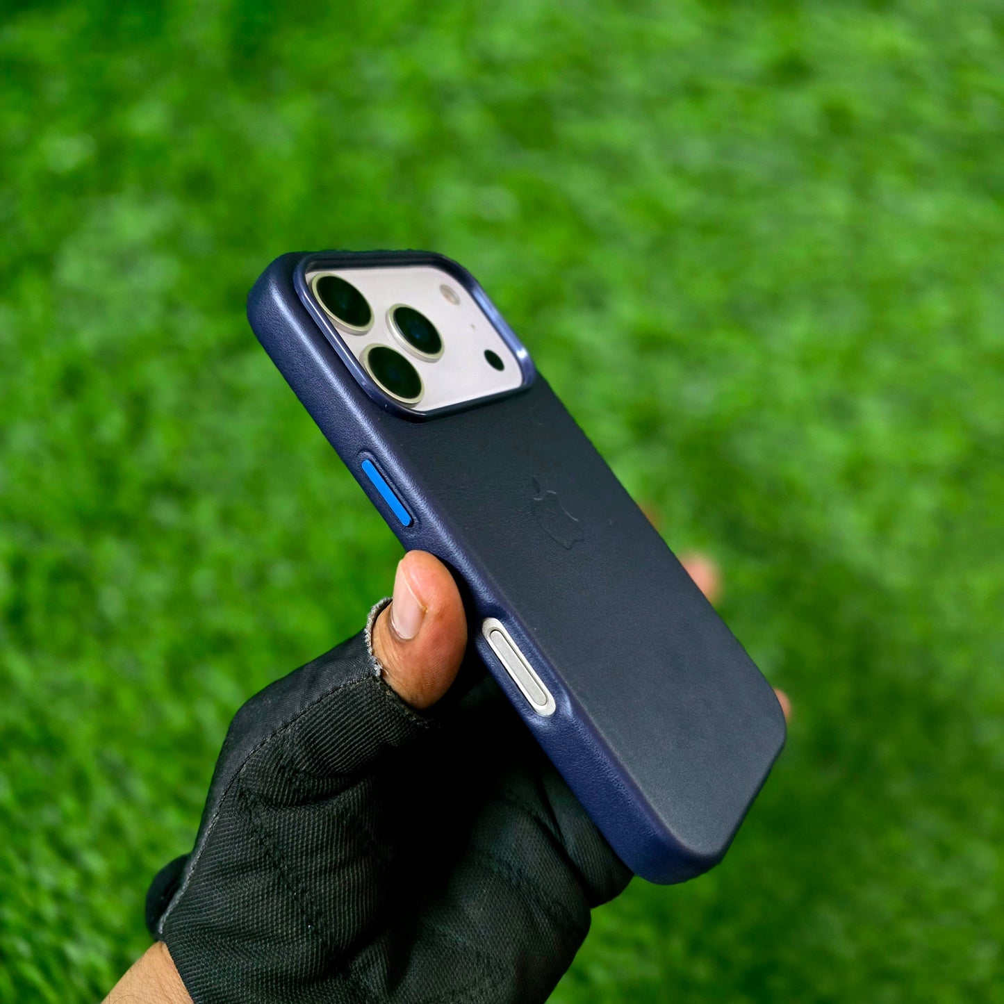 iPhone 17 Pro Leather Case with Magsafe - Dark Blue