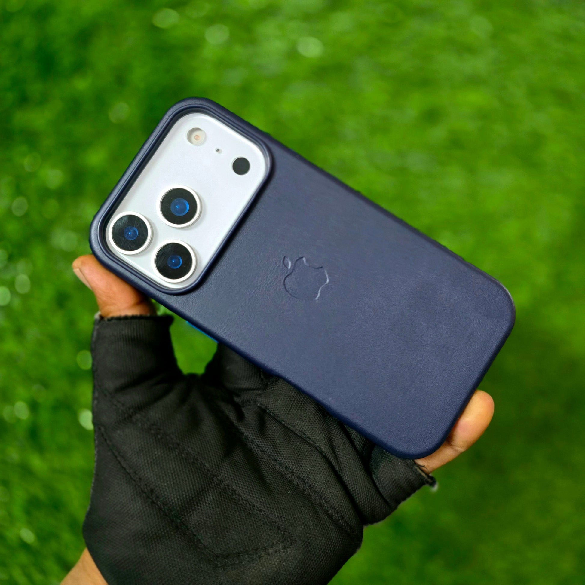 iPhone 17 Pro Leather Case with Magsafe - Dark Blue