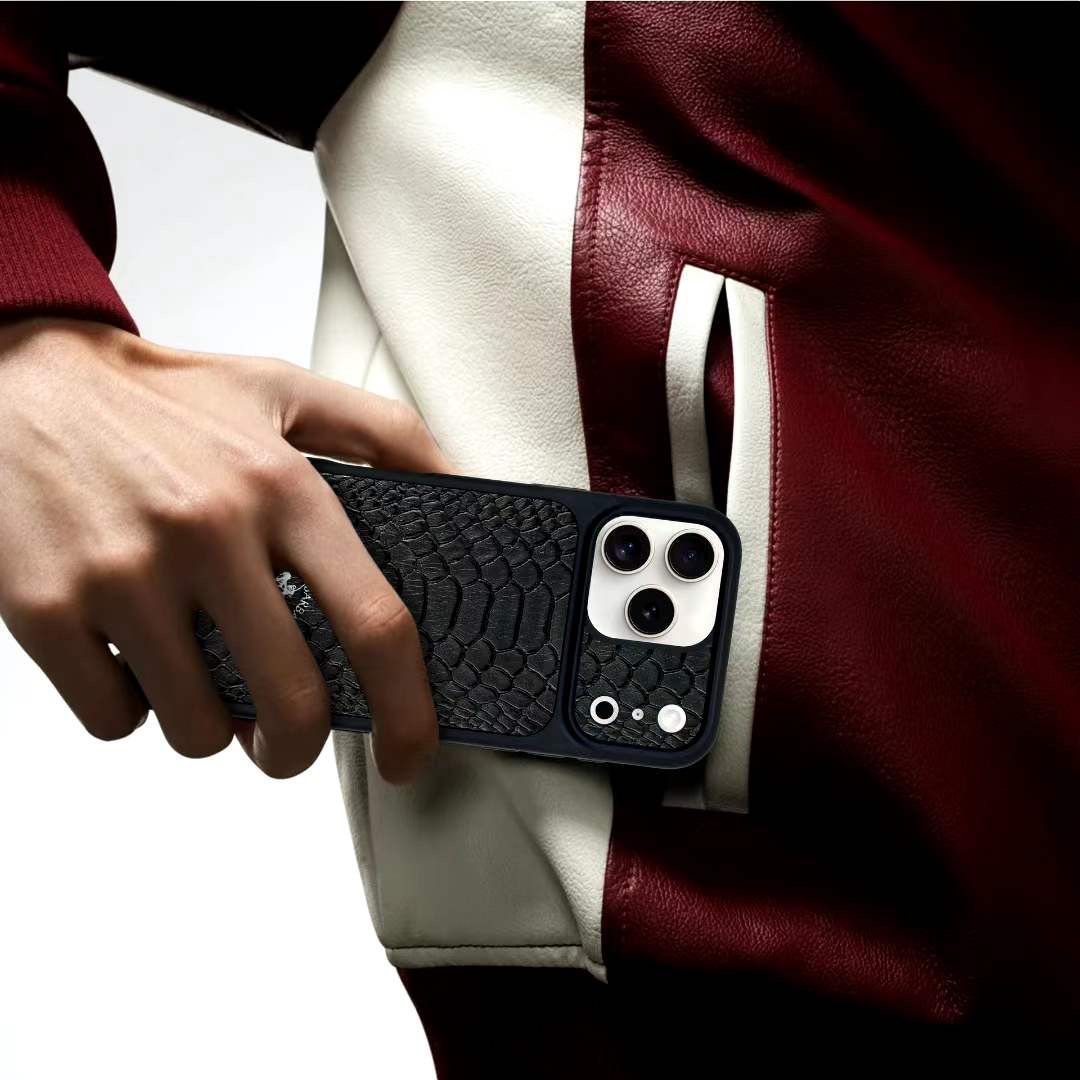 iPhone 17 Pro Max Genuine Leather Original Santa Barbara Polo Club Knight Series Back Cover - Black