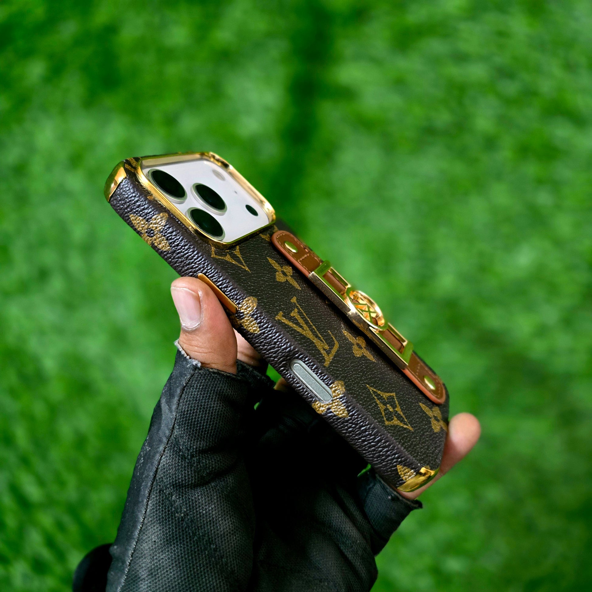 iPhone 17 Pro Max Luxurious Premium Louis Vuitton Leather Case with Belt - Brown