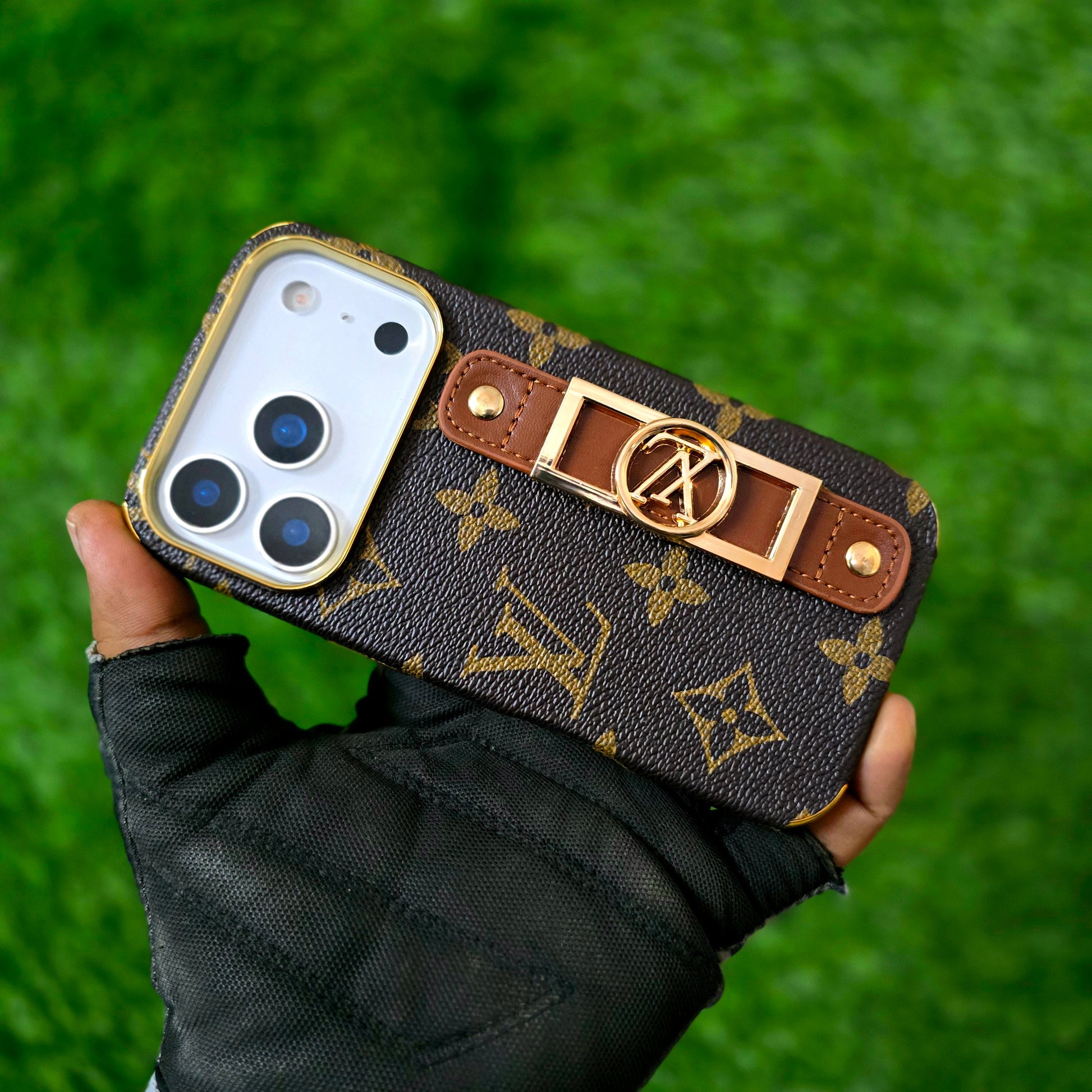 iPhone 17 Pro Max Luxurious Premium Louis Vuitton Leather Case with Belt - Brown