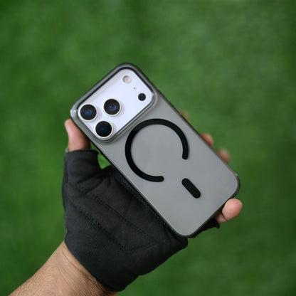 iPhone 17 Pro Max Anti Yellowing Series Transparent Cover with Magsafe - Black