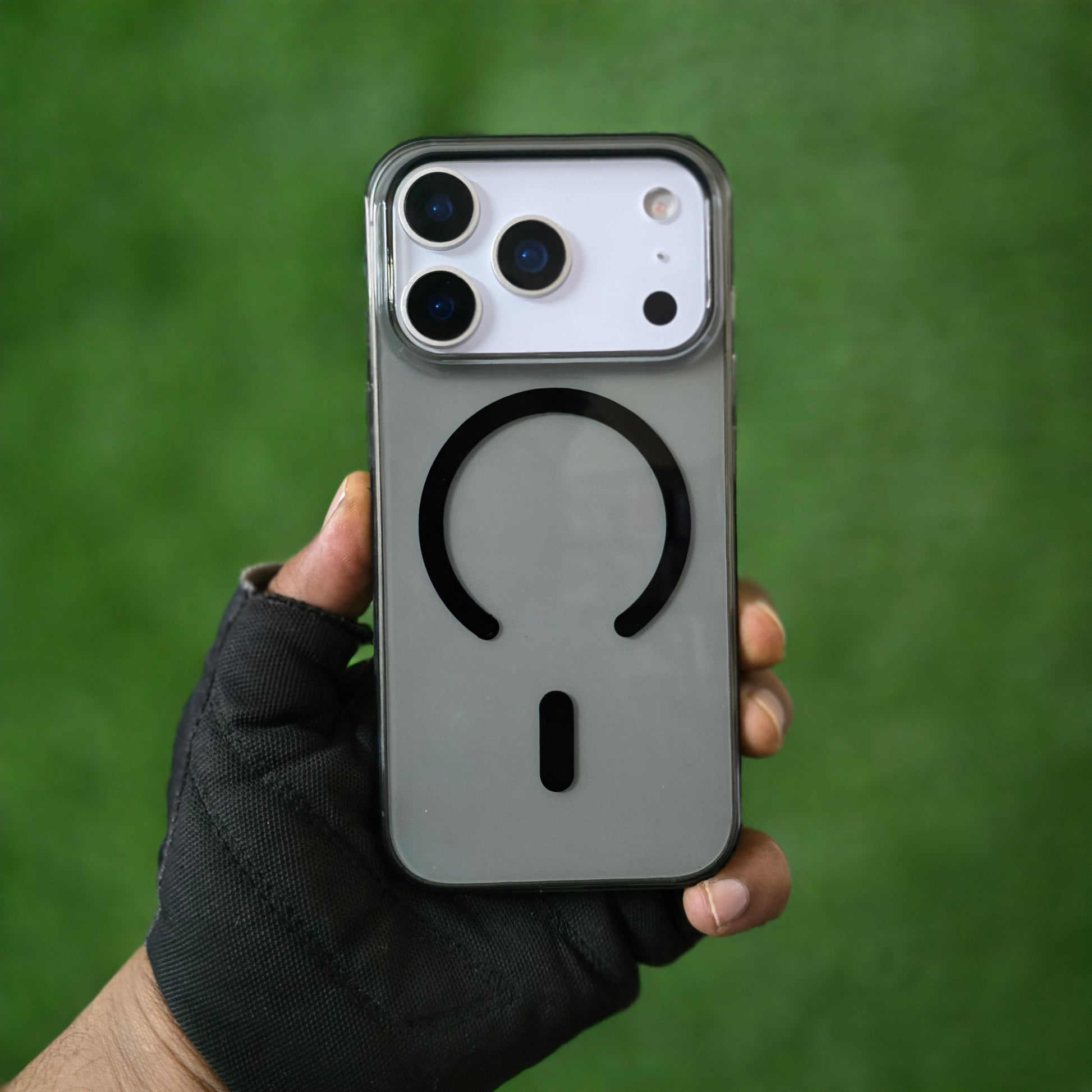 iPhone 17 Pro Max Anti Yellowing Series Transparent Cover with Magsafe - Black