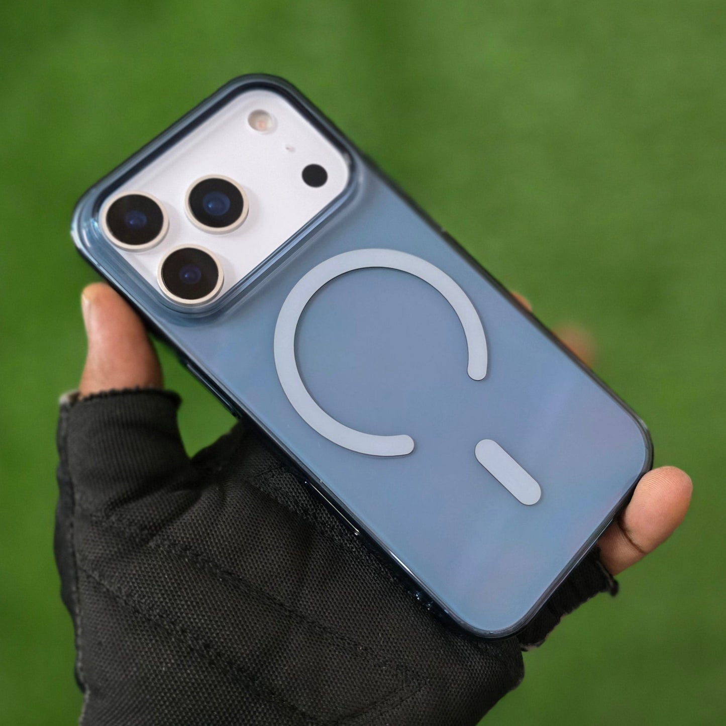 iPhone 17 Pro Max Anti Yellowing Series Transparent Cover with Magsafe - Blue