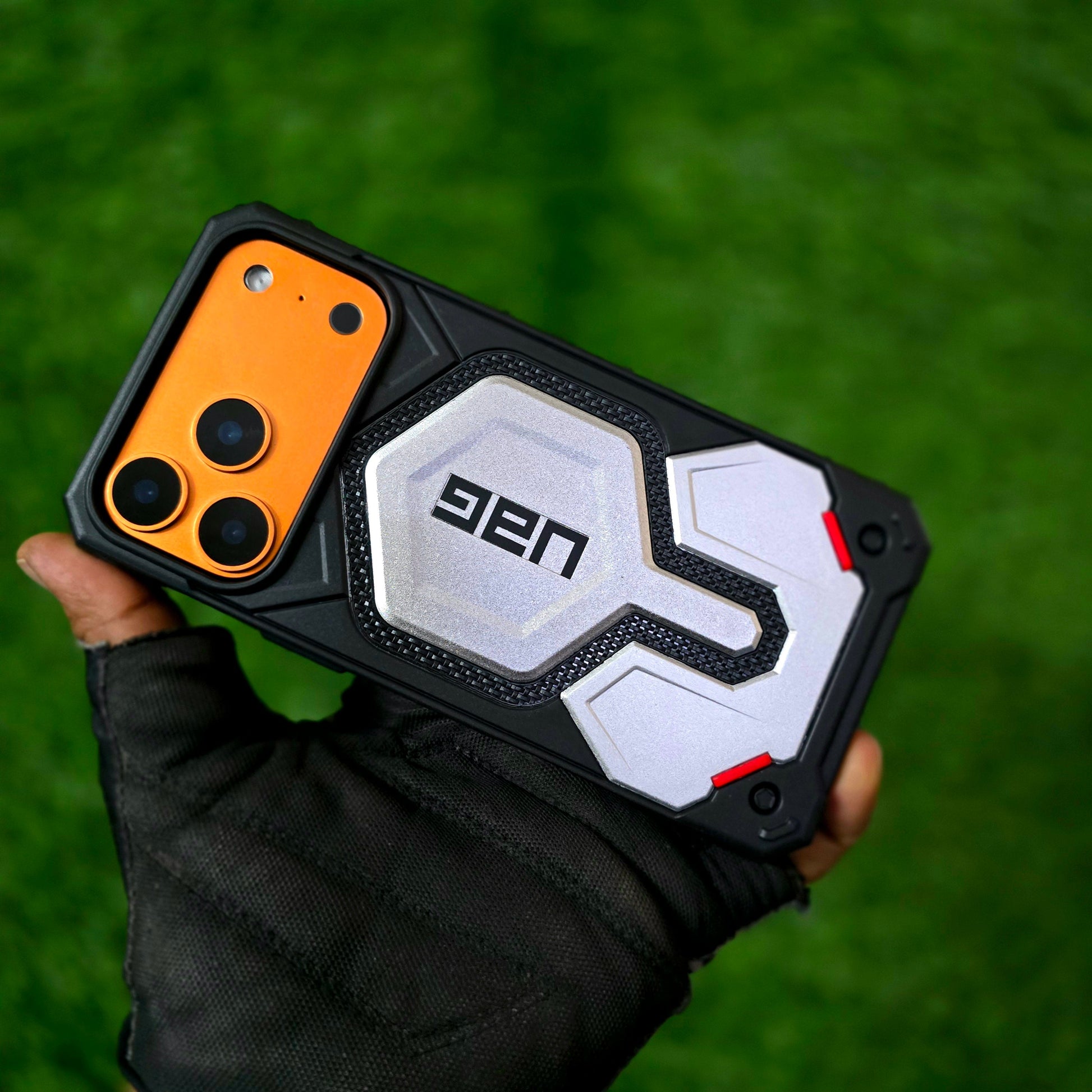 iPhone 17 Pro Max UAG Case, Monarch Pro Kevlar Series with Magsafe - Silver